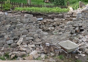 Oprava kamenné zdi Vyšný