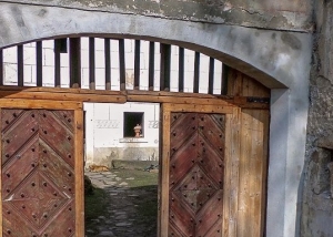 Mlýn Dobrkovice - rekonstrukce brány